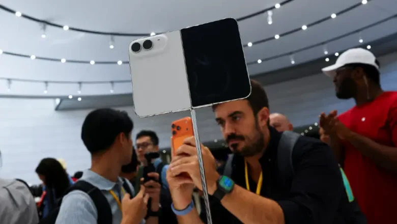 iPhone Duo